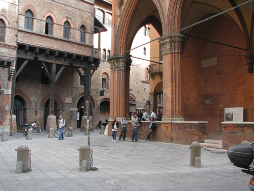 Students in Bologna between university classes.