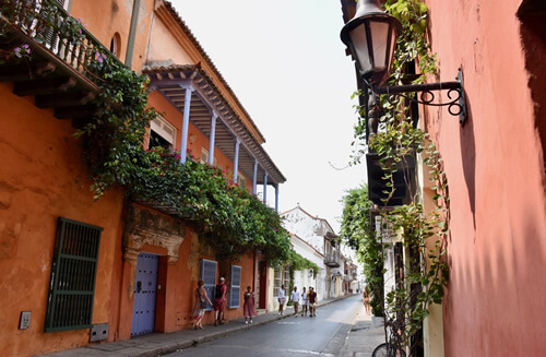 Street scene in Cartagena