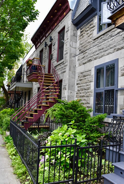 Victorian architecture in Montreal: Outdoor winding staircases