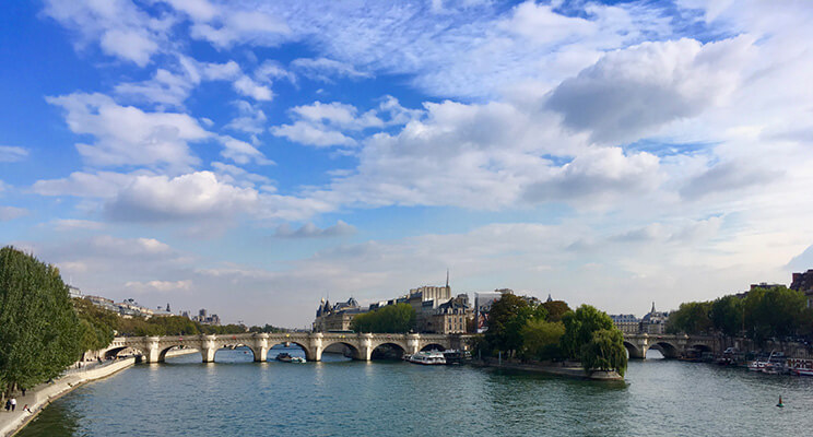 The famous Seine river in Paris can be enjoyed on any budget