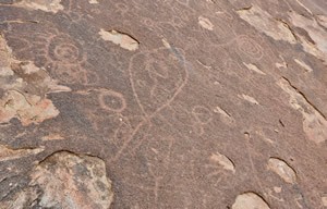 Prehistoric art on Tchitundo-Hulo rocks