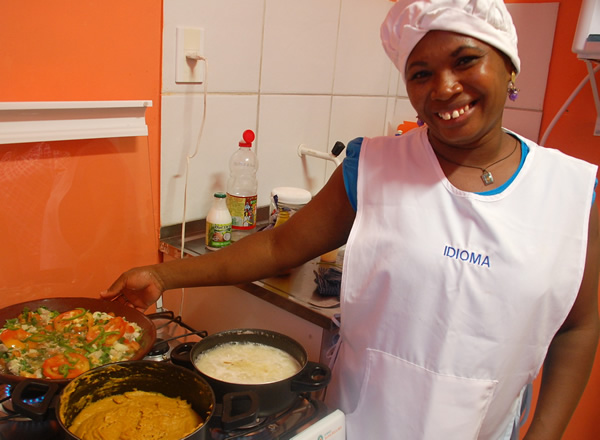 Cooking class of local Brazilian foods at IDIOMA