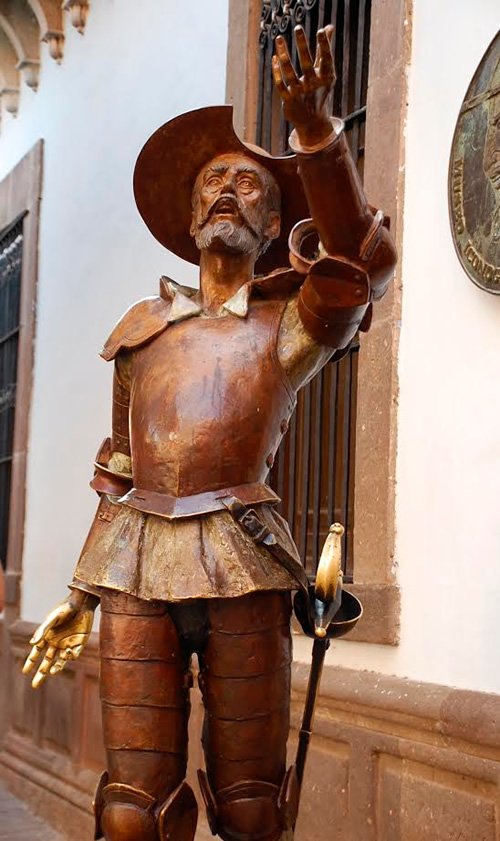 Statue of Don Quijote in Guanajuato