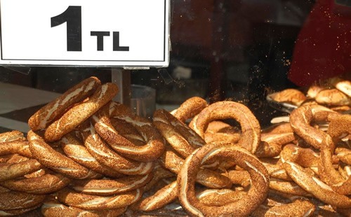 Simit at market Istanbul