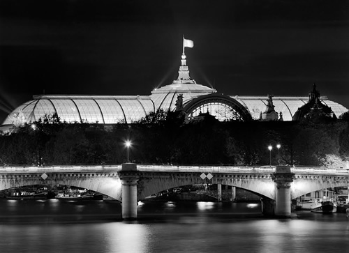 Paris: Pont de la Concorde.