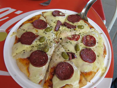 Pizza Calabresa in Argentina.