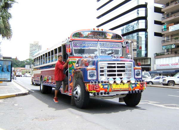 Diablo Rojo Bus, hand-paintd,  Calle 50, Panama City