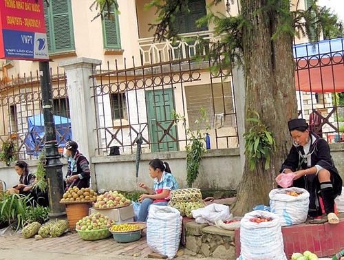 Sapa - outdoor market