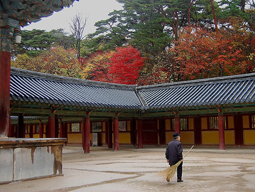 A peaceful temple in South Korea.