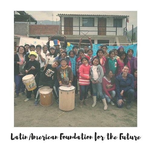 Latin American Foundation for the Future volunteers