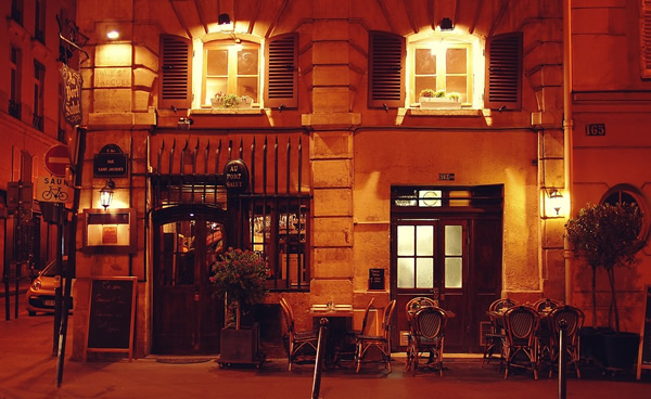 Restaurant in Paris