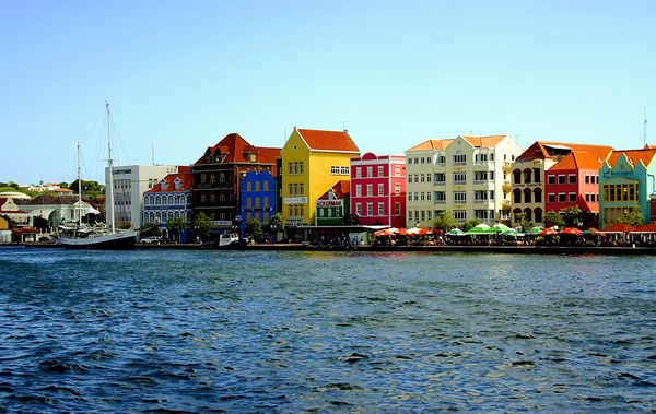 Travel to Curacao's Capital